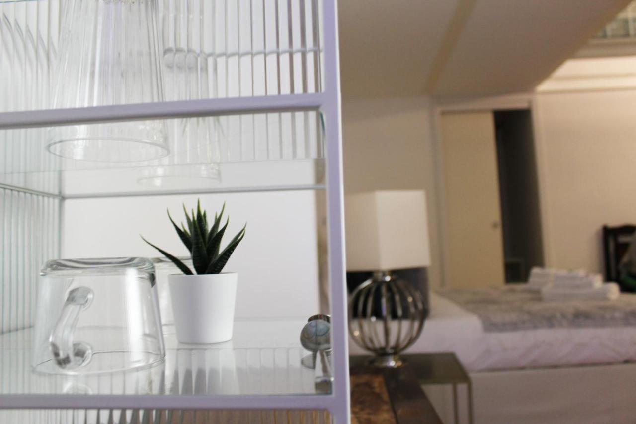 Naviglio81 Bed & Breakfast Milan Exterior photo