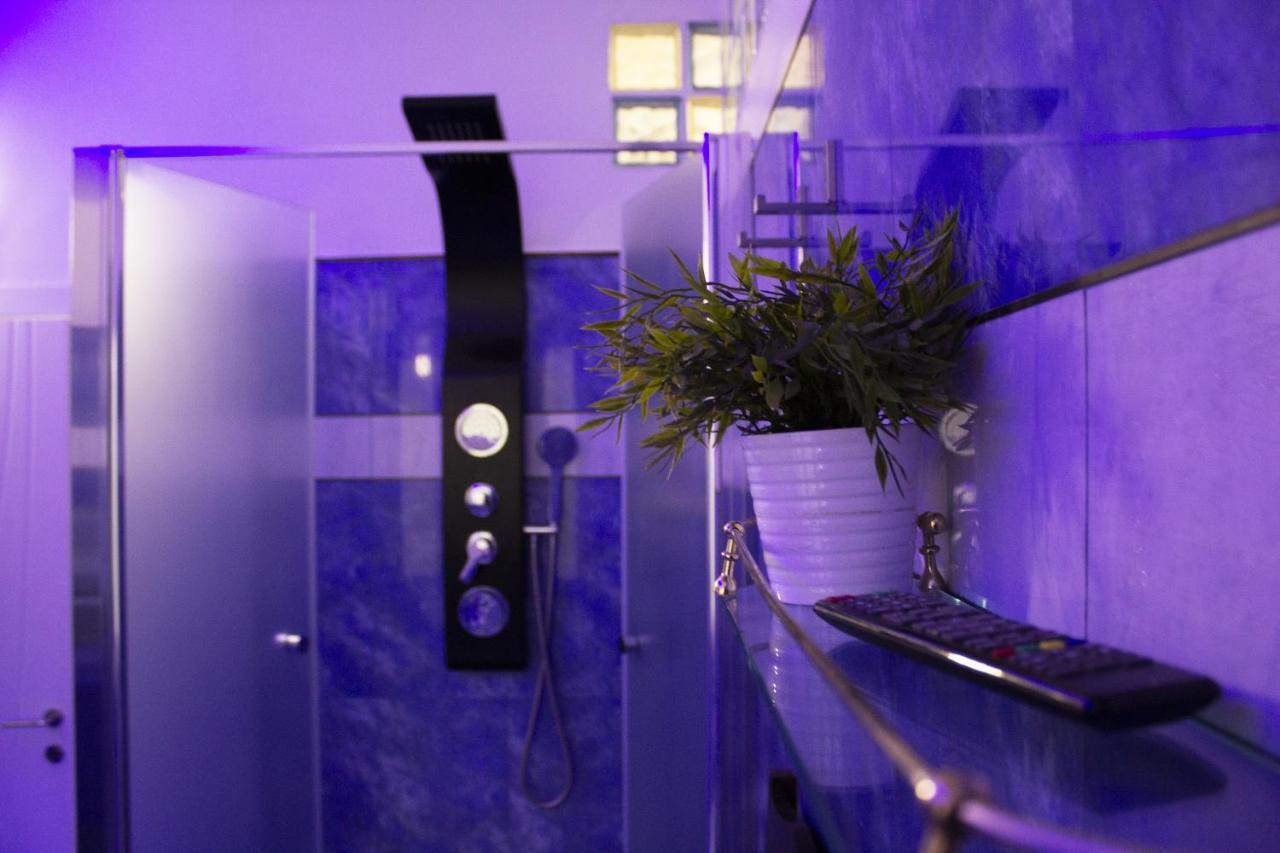 Naviglio81 Bed & Breakfast Milan Exterior photo