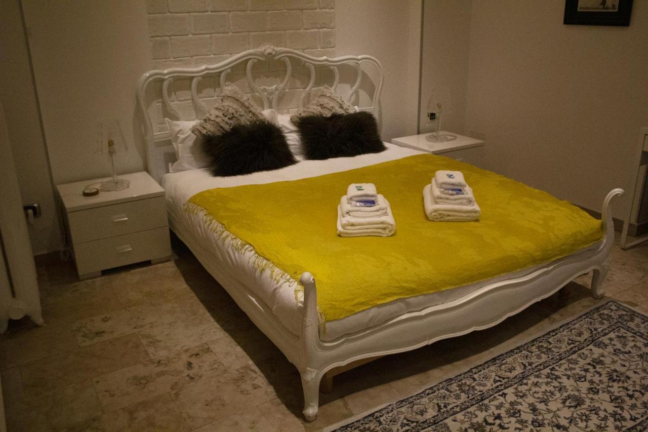Naviglio81 Bed & Breakfast Milan Exterior photo